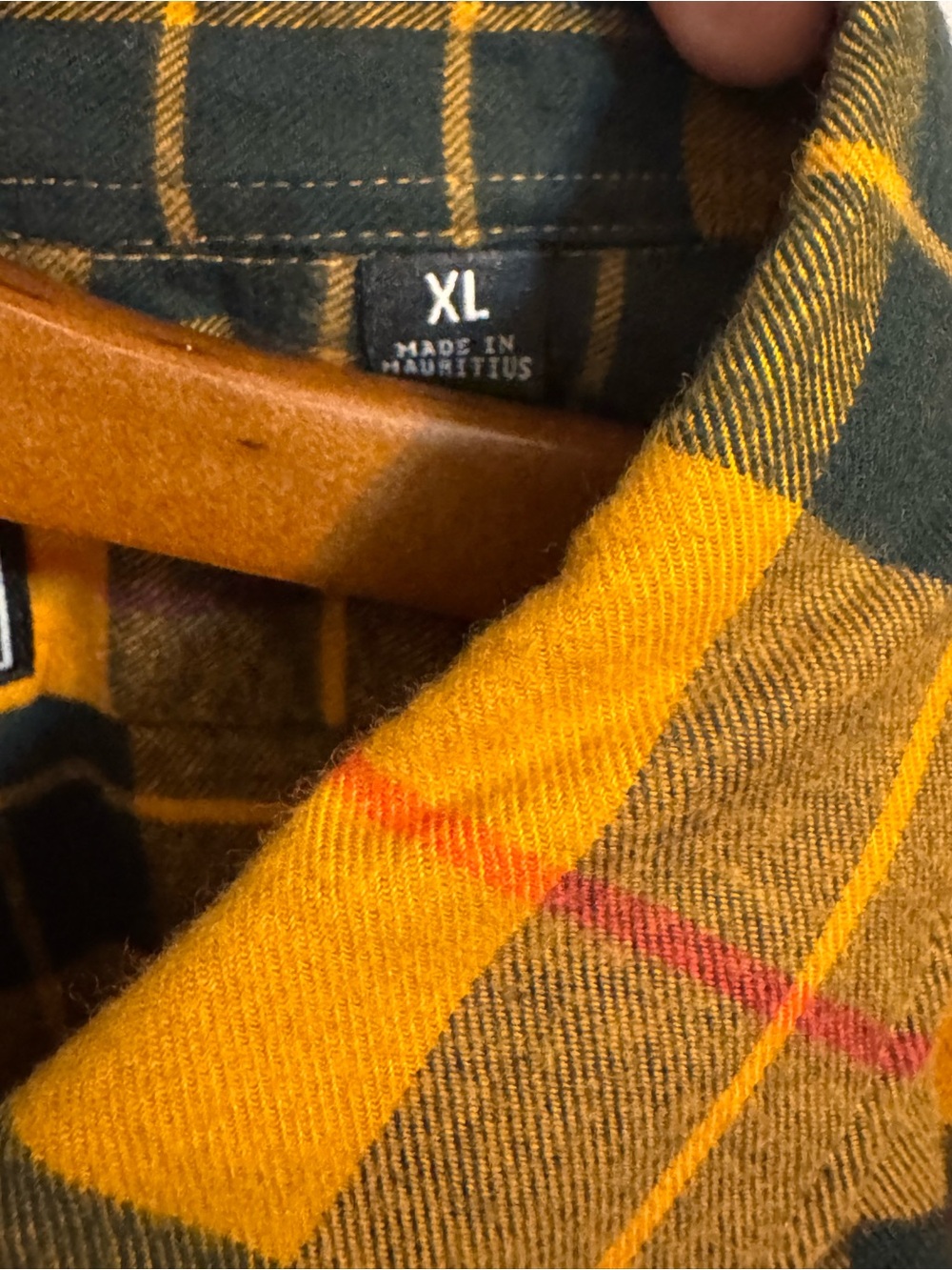 Todd Snyder New York Men’s XL Mustard Plaid Cotton Flannel Button Down - Picture 9 of 9